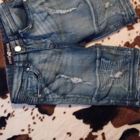 XRAY CARGO SHORTS, SIZE 12 - Picture 4 of 9